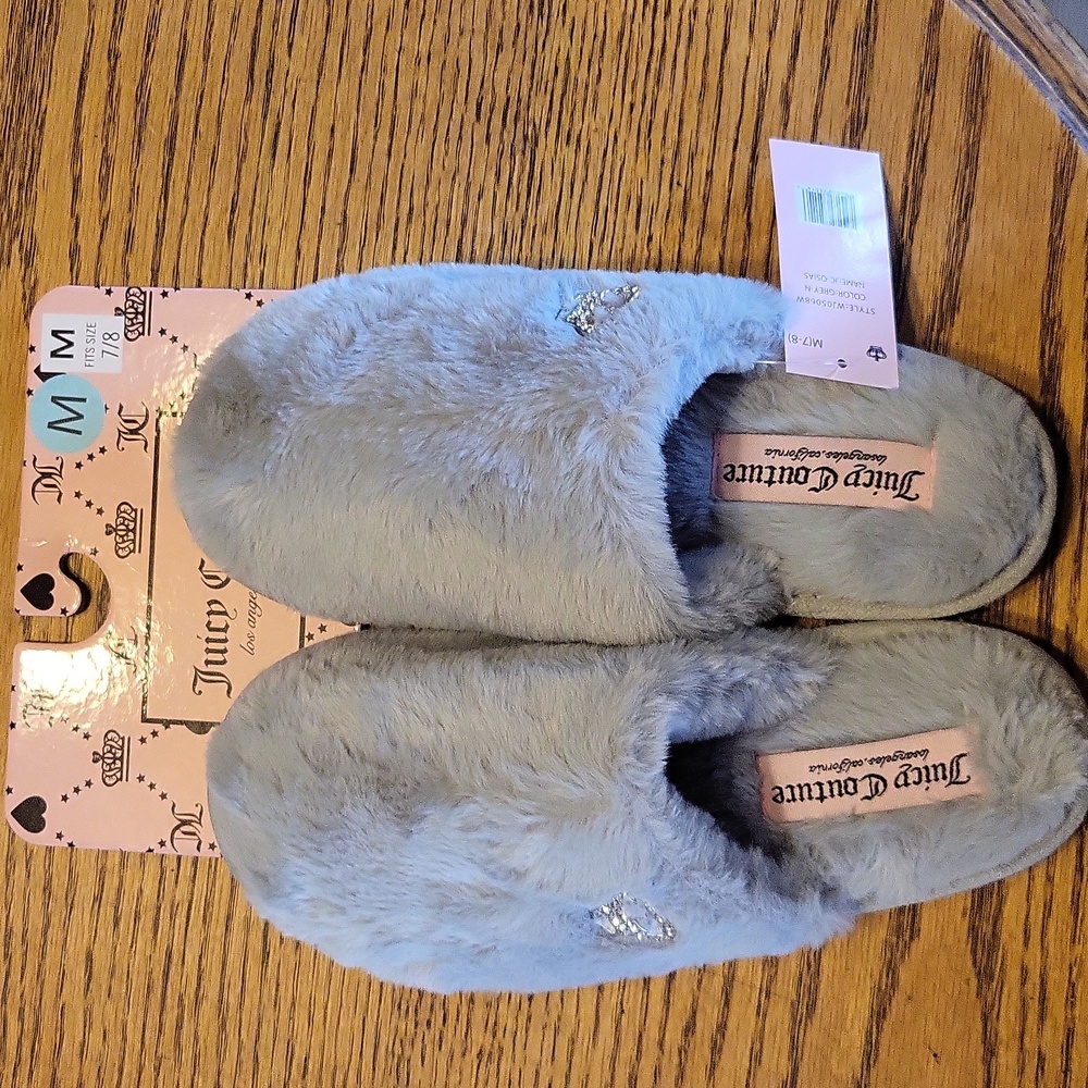 Juicy Couture gray slippers